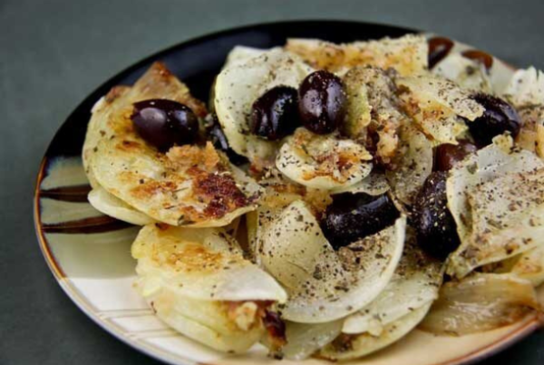 Fried Onion Salad with Black Olives (Greek Island of Skyros ...