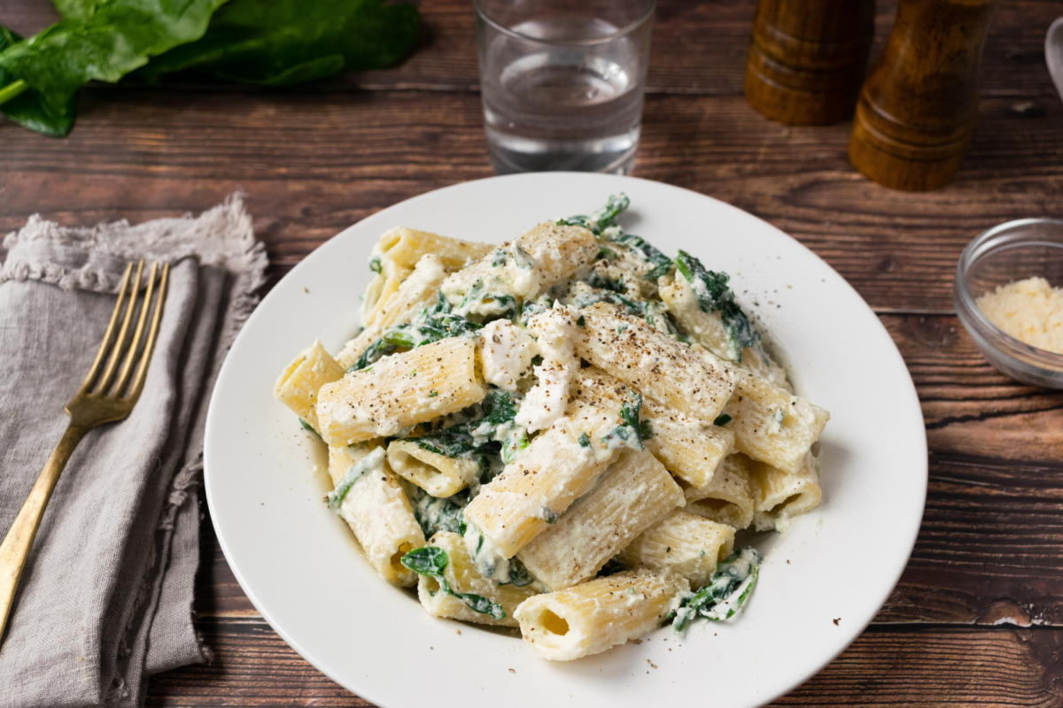 Rigatoni with Creamy Ricotta and Spinach (Rigatoni e Spinaci) Article